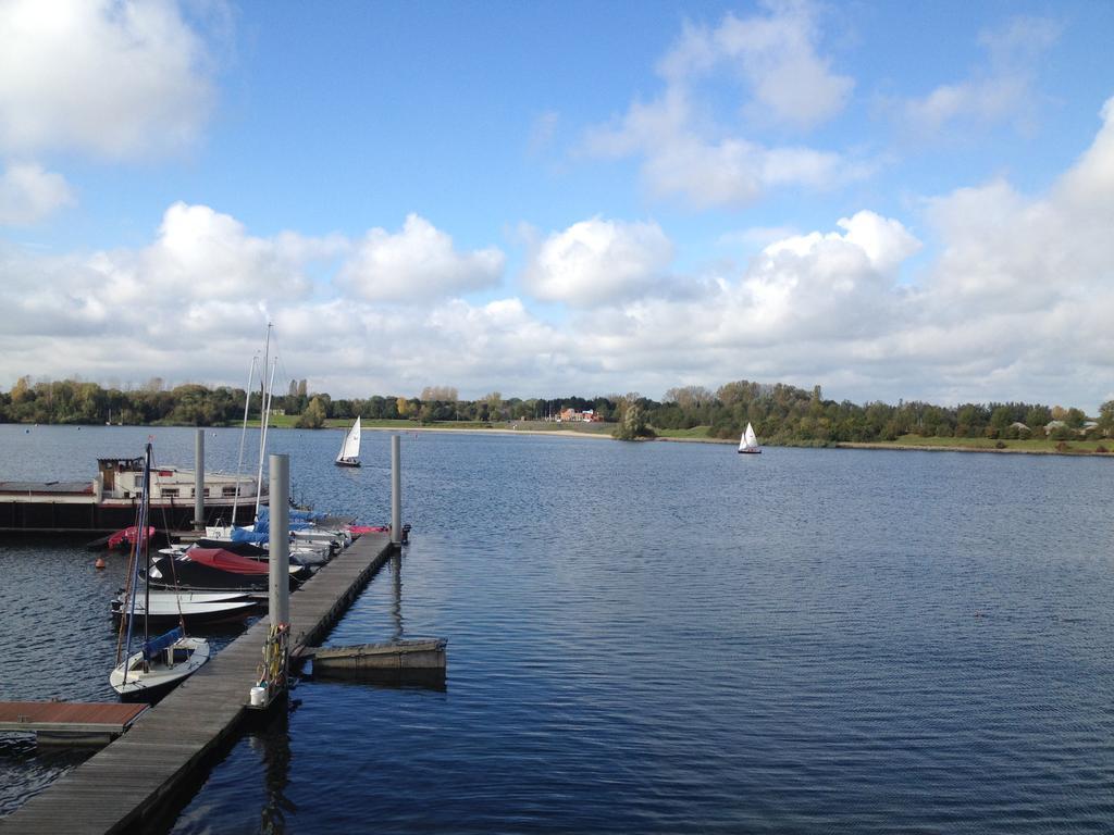 Kinrooi Sailcenter Limburg 호스텔 외부 사진